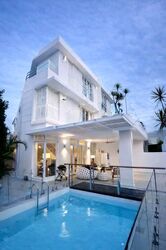 Highland Close (D19), Terrace #580803141